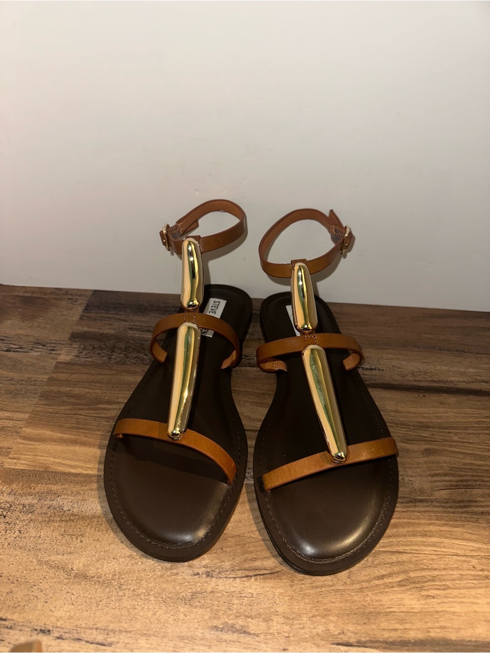 Steven Madden Alma Gladiator Sandal Gold Hardware